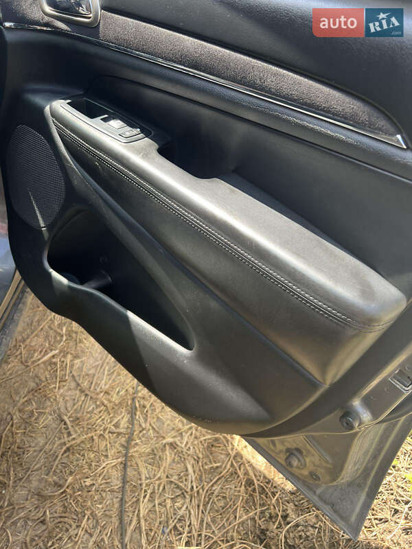 Позашляховик / Кросовер Jeep Grand Cherokee 2011 в Харкові