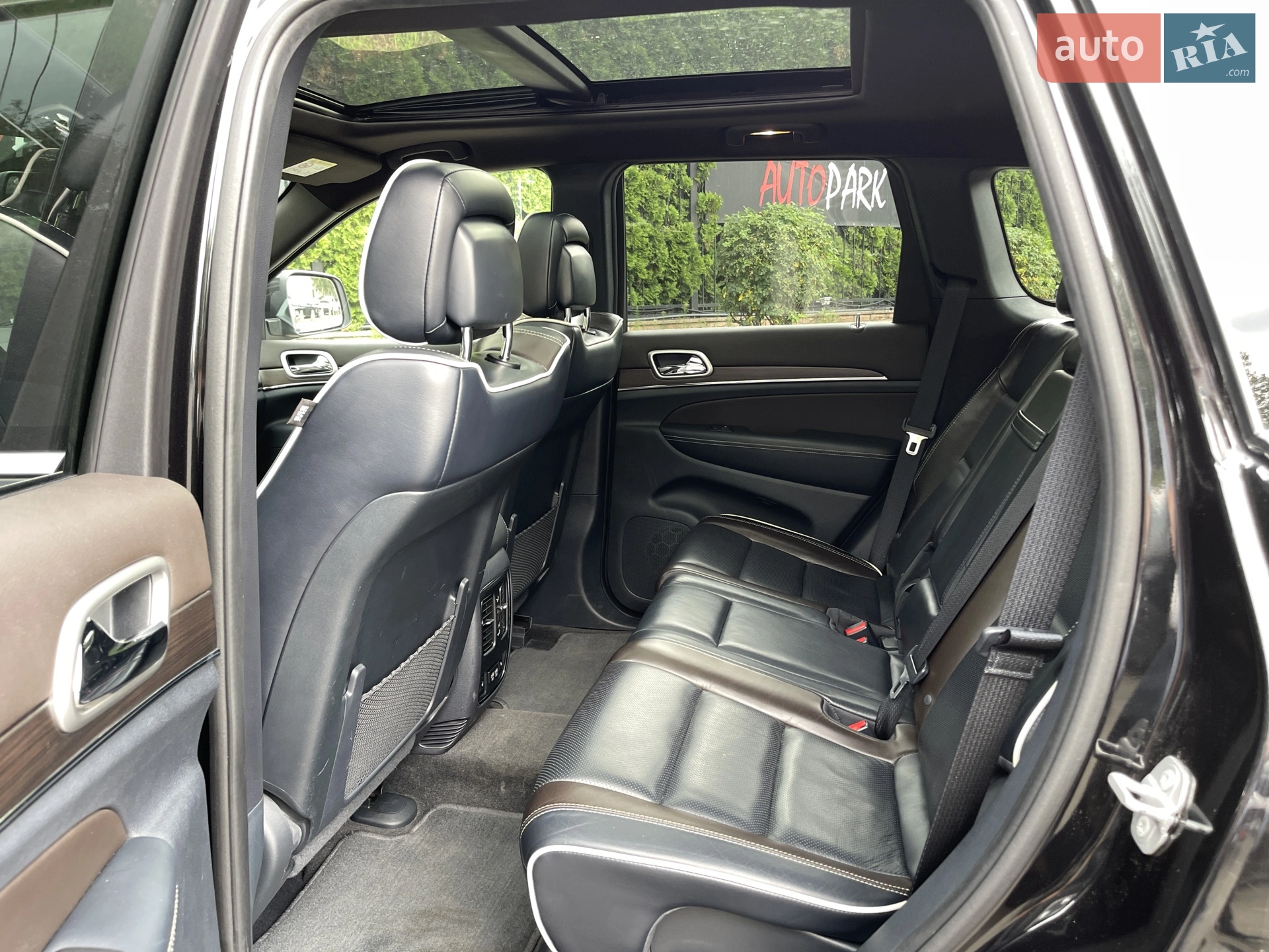 2015 Jeep Grand Cherokee - мініатюра 17