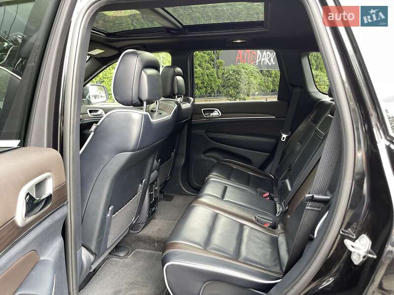 Внедорожник / Кроссовер Jeep Grand Cherokee 2015 в Киеве фото 17 Внедорожник / Кроссовер Jeep Grand Cherokee 2015 в Киеве