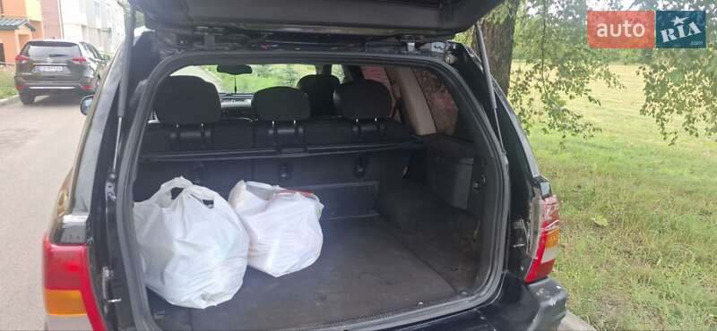 Внедорожник / Кроссовер Jeep Grand Cherokee 2002 в Чернигове
