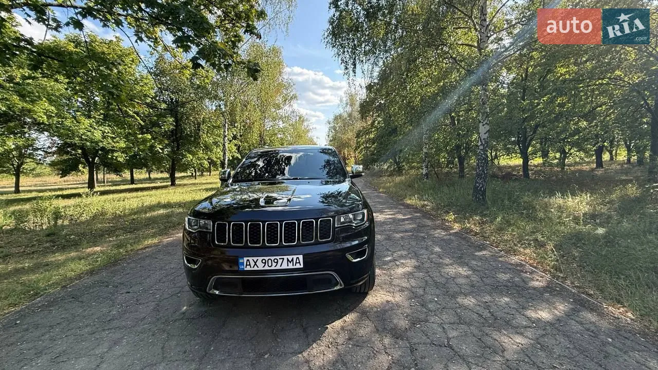 2017 Jeep Grand Cherokee - мініатюра 48