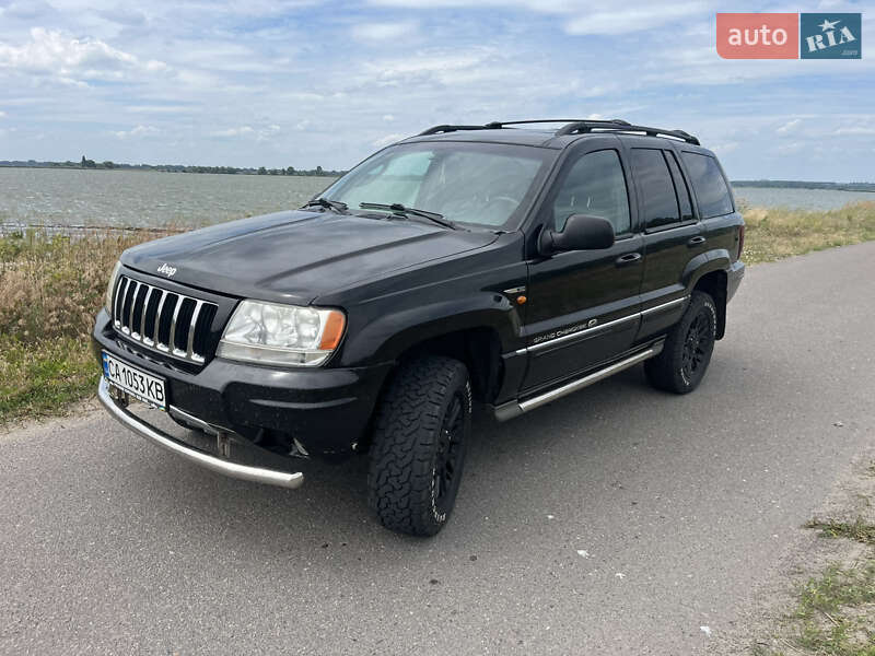 Внедорожник / Кроссовер Jeep Grand Cherokee 2004 в Каменец-Подольском