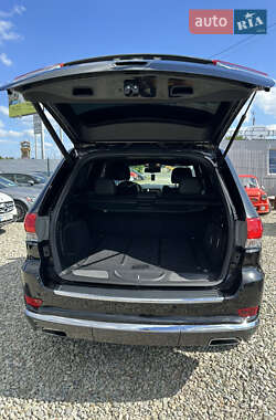 Внедорожник / Кроссовер Jeep Grand Cherokee 2014 в 