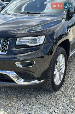 Внедорожник / Кроссовер Jeep Grand Cherokee 2014 в 