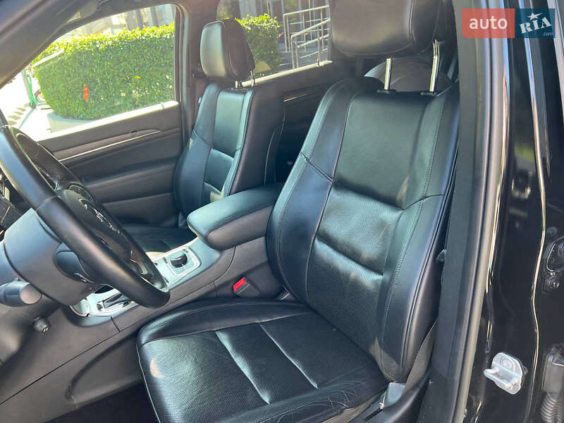 Внедорожник / Кроссовер Jeep Grand Cherokee 2018 в Киеве