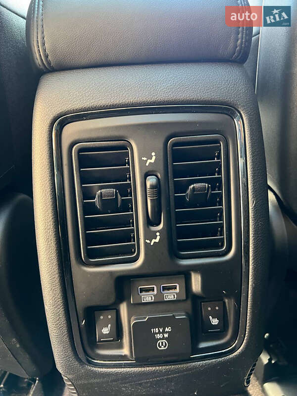 Внедорожник / Кроссовер Jeep Grand Cherokee 2018 в Киеве