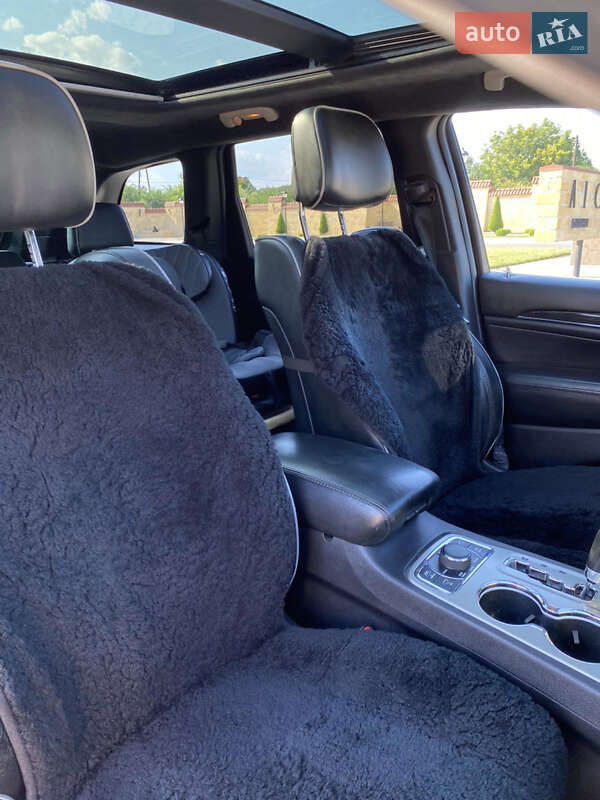 Внедорожник / Кроссовер Jeep Grand Cherokee 2011 в Измаиле