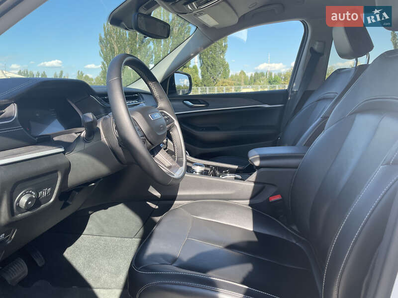 Внедорожник / Кроссовер Jeep Grand Cherokee 2022 в Киеве