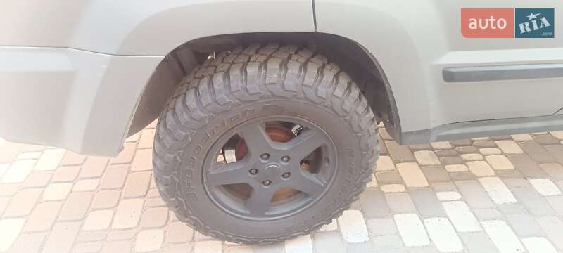 Внедорожник / Кроссовер Jeep Grand Cherokee 2007 в Броварах