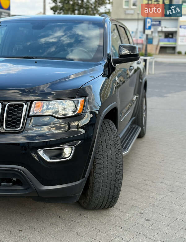 Внедорожник / Кроссовер Jeep Grand Cherokee 2020 в Тернополе