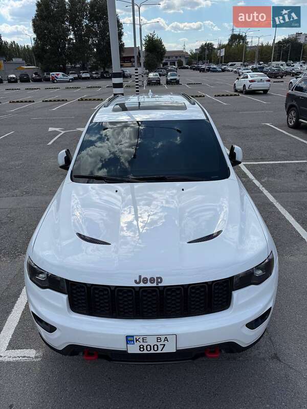 Внедорожник / Кроссовер Jeep Grand Cherokee 2021 в Каменском фото 2 Внедорожник / Кроссовер Jeep Grand Cherokee 2021 в Каменском