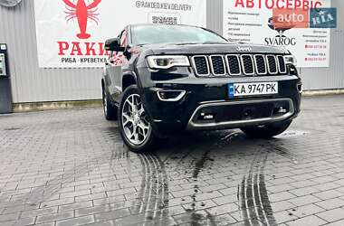 Внедорожник / Кроссовер Jeep Grand Cherokee 2021 в Киеве