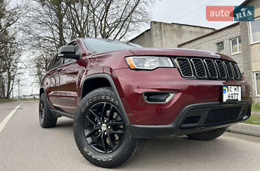 Внедорожник / Кроссовер Jeep Grand Cherokee 2017 в Львове