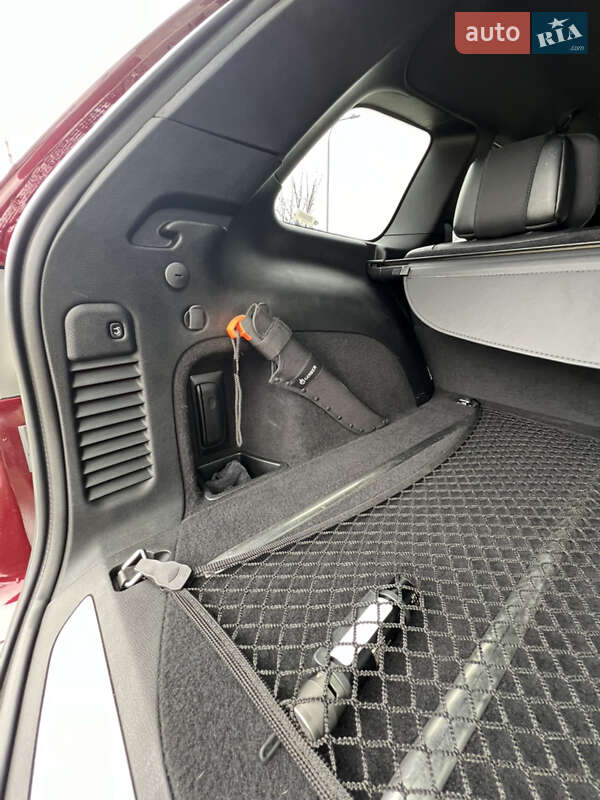 Внедорожник / Кроссовер Jeep Grand Cherokee 2017 в Львове