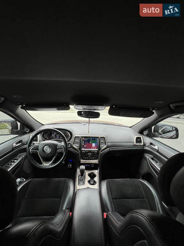 Внедорожник / Кроссовер Jeep Grand Cherokee 2017 в Львове