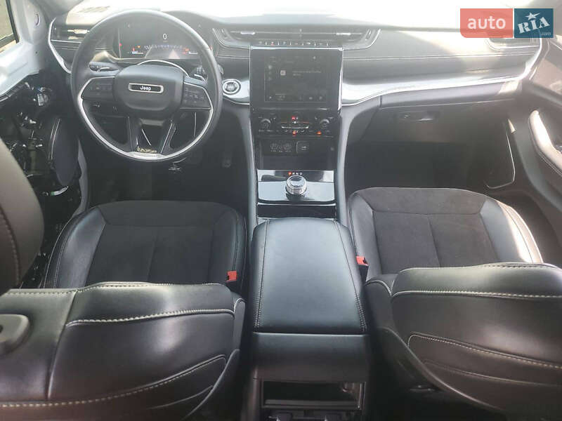 Внедорожник / Кроссовер Jeep Grand Cherokee 2022 в Киеве