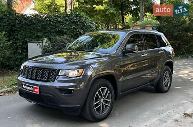 Позашляховик / Кросовер Jeep Grand Cherokee 2018 в Києві
