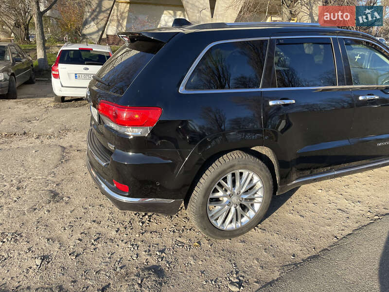 Внедорожник / Кроссовер Jeep Grand Cherokee 2018 в Киеве