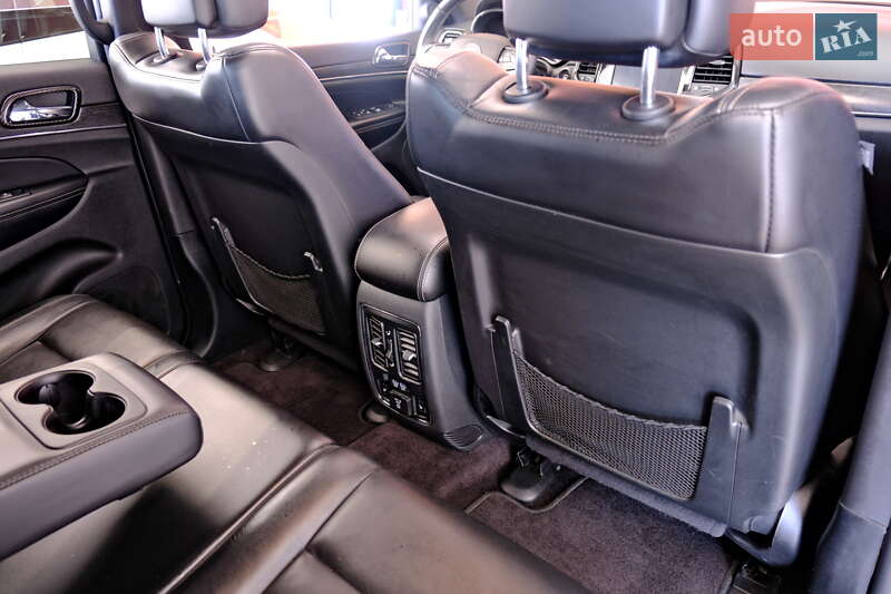 Внедорожник / Кроссовер Jeep Grand Cherokee 2017 в Одессе