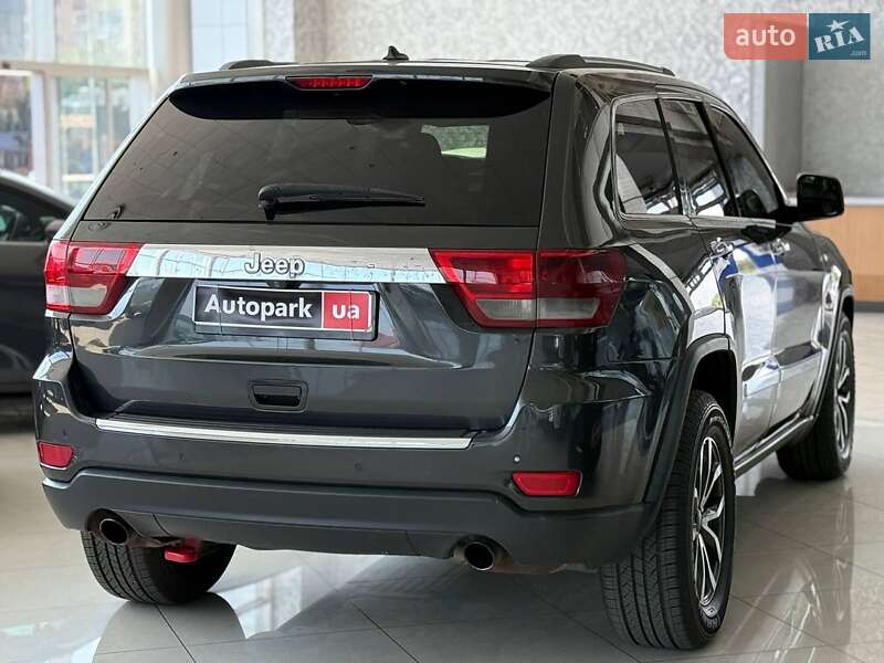 Внедорожник / Кроссовер Jeep Grand Cherokee 2011 в Одессе