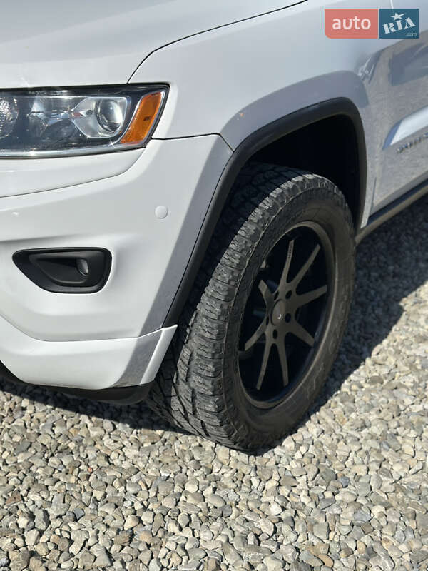 Позашляховик / Кросовер Jeep Grand Cherokee 2015 в Івано-Франківську фото 37 Позашляховик / Кросовер Jeep Grand Cherokee 2015 в Івано-Франківську