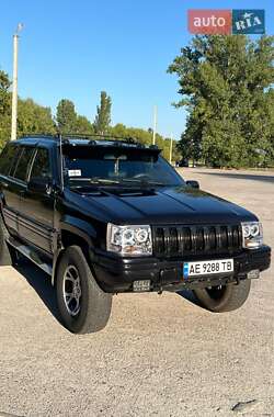 Внедорожник / Кроссовер Jeep Grand Cherokee 1996 в Каневе