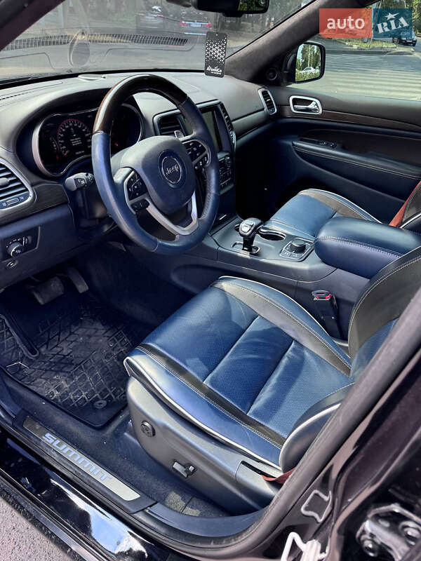 Внедорожник / Кроссовер Jeep Grand Cherokee 2013 в Одессе