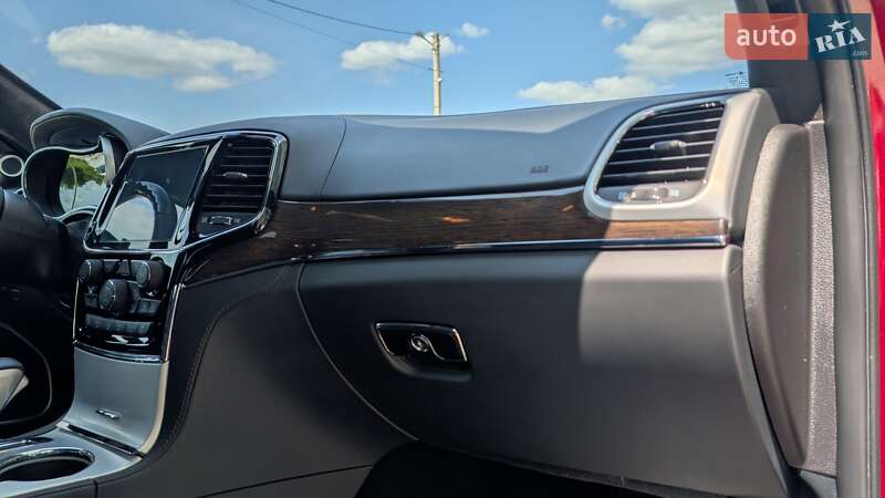 Внедорожник / Кроссовер Jeep Grand Cherokee 2019 в Львове фото 33 Внедорожник / Кроссовер Jeep Grand Cherokee 2019 в Львове