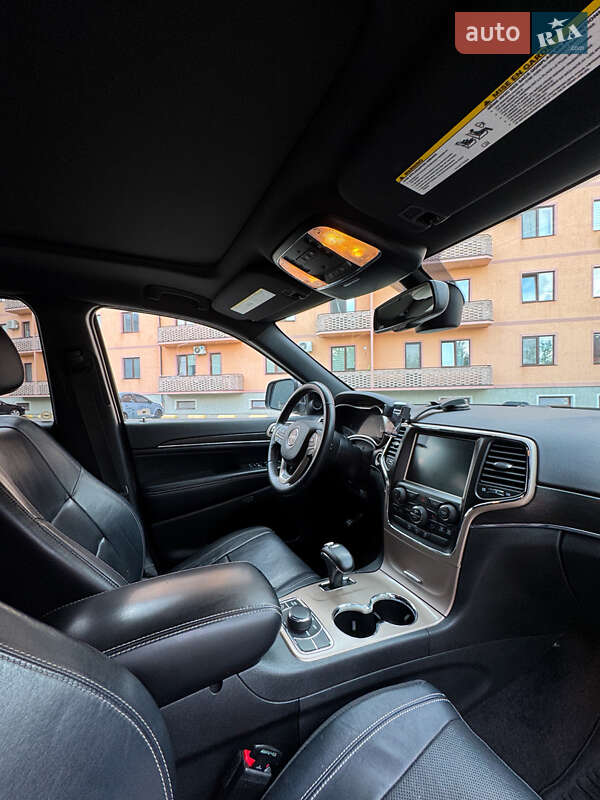 Внедорожник / Кроссовер Jeep Grand Cherokee 2014 в Ужгороде фото 15 Внедорожник / Кроссовер Jeep Grand Cherokee 2014 в Ужгороде