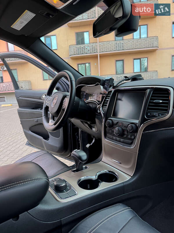 Внедорожник / Кроссовер Jeep Grand Cherokee 2014 в Ужгороде фото 22 Внедорожник / Кроссовер Jeep Grand Cherokee 2014 в Ужгороде