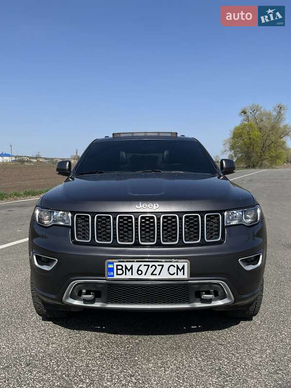 Внедорожник / Кроссовер Jeep Grand Cherokee 2018 в Ромнах