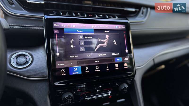 Внедорожник / Кроссовер Jeep Grand Cherokee 2021 в Киеве