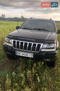 Внедорожник / Кроссовер Jeep Grand Cherokee 2001 в Вараше
