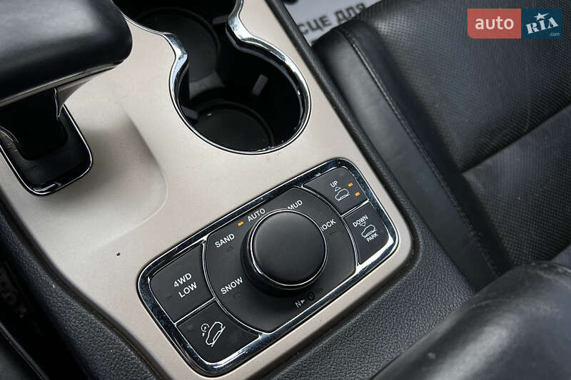 Позашляховик / Кросовер Jeep Grand Cherokee 2014 в Львові