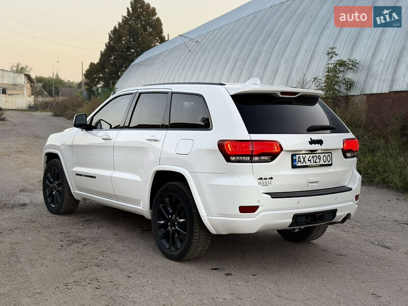 Внедорожник / Кроссовер Jeep Grand Cherokee 2019 в Харькове