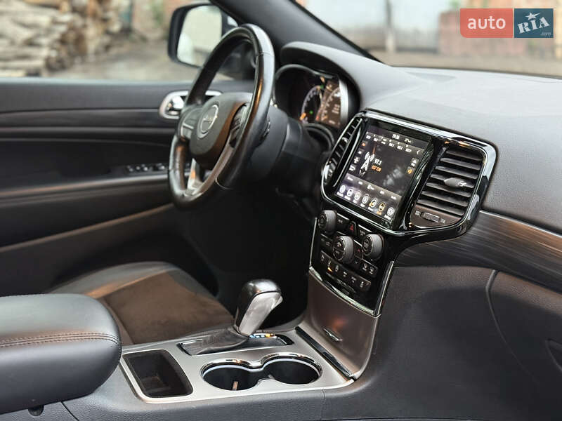 Внедорожник / Кроссовер Jeep Grand Cherokee 2019 в Харькове