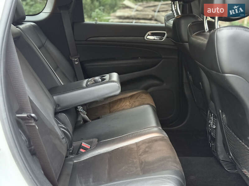 Внедорожник / Кроссовер Jeep Grand Cherokee 2019 в Харькове