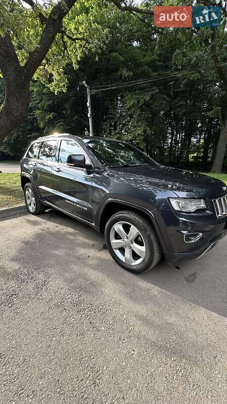Внедорожник / Кроссовер Jeep Grand Cherokee 2015 в Львове