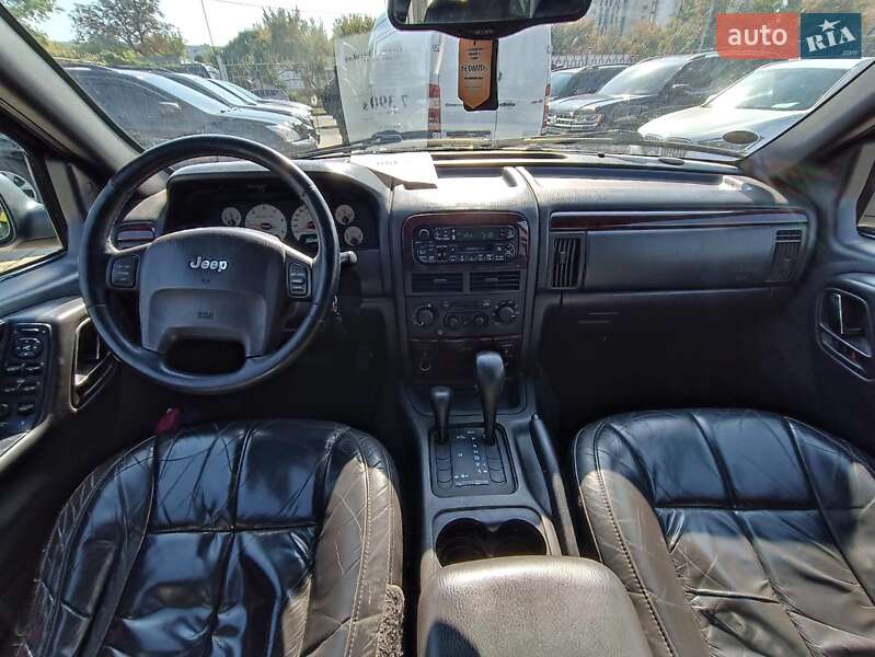 Внедорожник / Кроссовер Jeep Grand Cherokee 2001 в Харькове