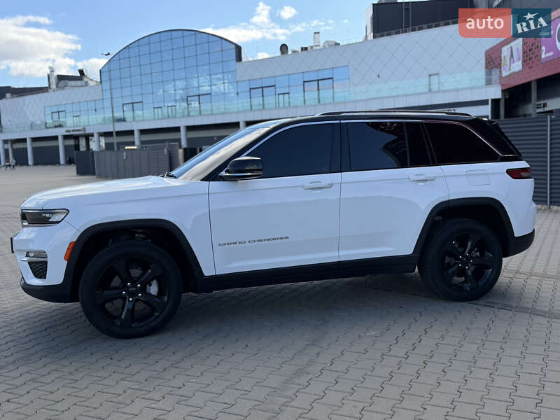 Внедорожник / Кроссовер Jeep Grand Cherokee 2022 в Киеве фото 4 Внедорожник / Кроссовер Jeep Grand Cherokee 2022 в Киеве