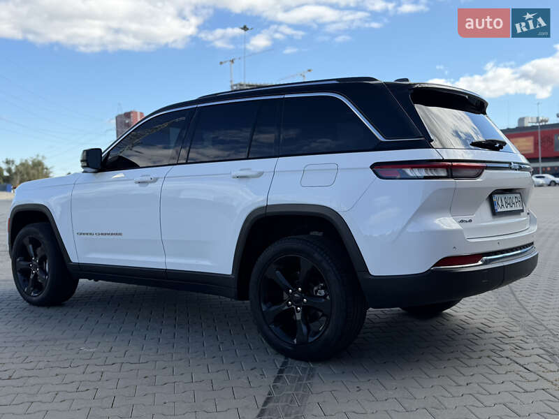 Внедорожник / Кроссовер Jeep Grand Cherokee 2022 в Киеве фото 5 Внедорожник / Кроссовер Jeep Grand Cherokee 2022 в Киеве