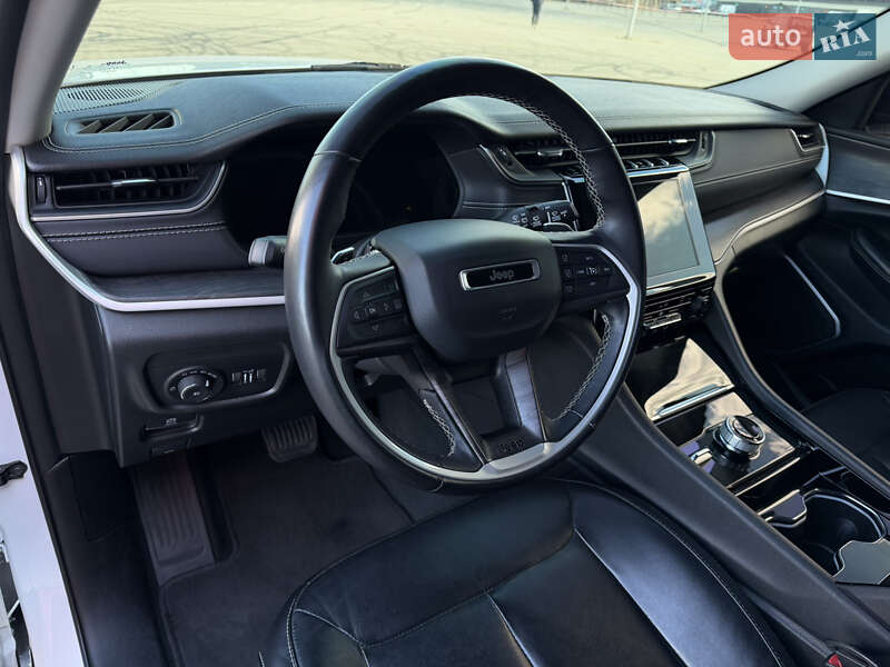 Внедорожник / Кроссовер Jeep Grand Cherokee 2022 в Киеве фото 11 Внедорожник / Кроссовер Jeep Grand Cherokee 2022 в Киеве