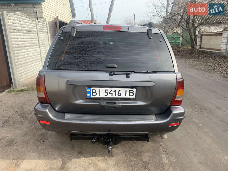 Внедорожник / Кроссовер Jeep Grand Cherokee 2003 в Кременчуге