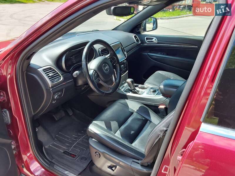 Внедорожник / Кроссовер Jeep Grand Cherokee 2020 в Дубно