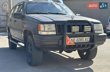 Внедорожник / Кроссовер Jeep Grand Cherokee 1993 в Днепре