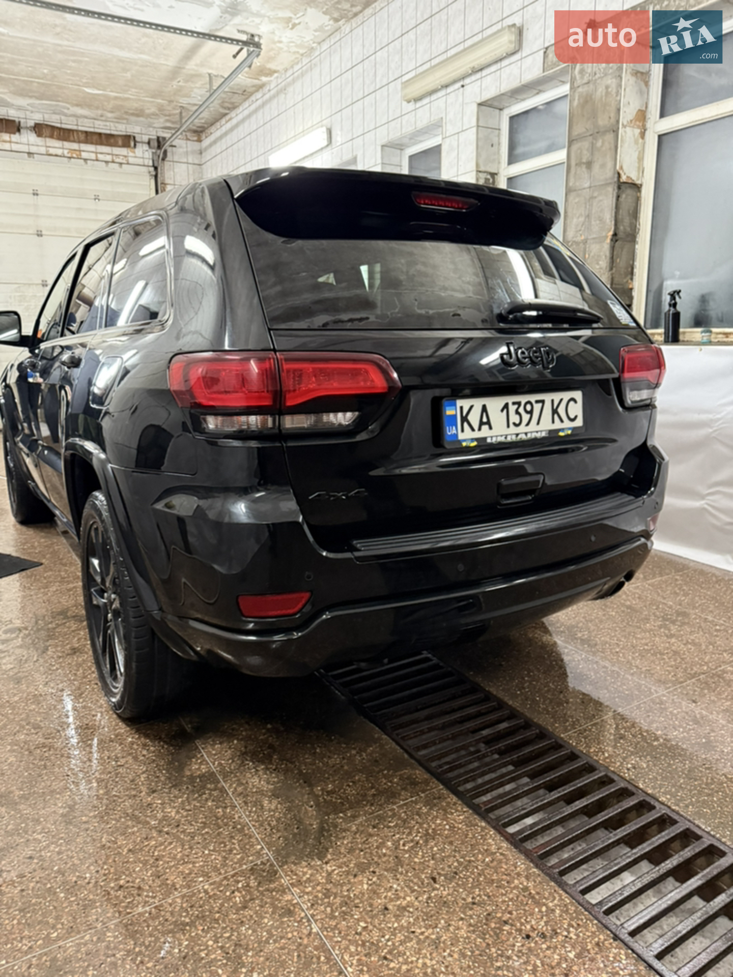 2018 Jeep Grand Cherokee - мініатюра 25