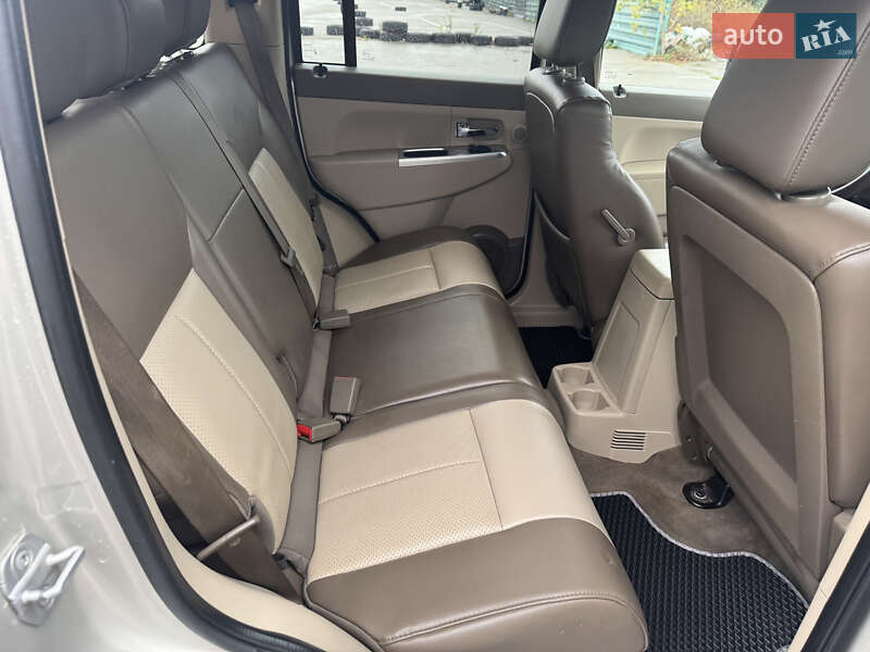 Внедорожник / Кроссовер Jeep Grand Cherokee 2008 в Киеве