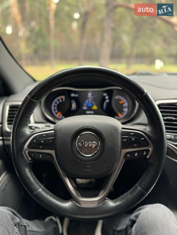 Внедорожник / Кроссовер Jeep Grand Cherokee 2018 в Броварах