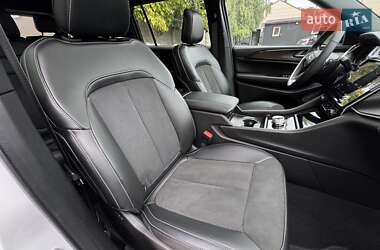 Внедорожник / Кроссовер Jeep Grand Cherokee 2024 в 