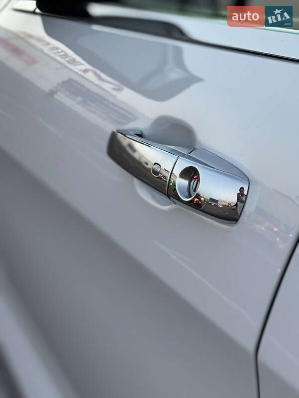 Внедорожник / Кроссовер Jeep Grand Cherokee 2014 в Одессе